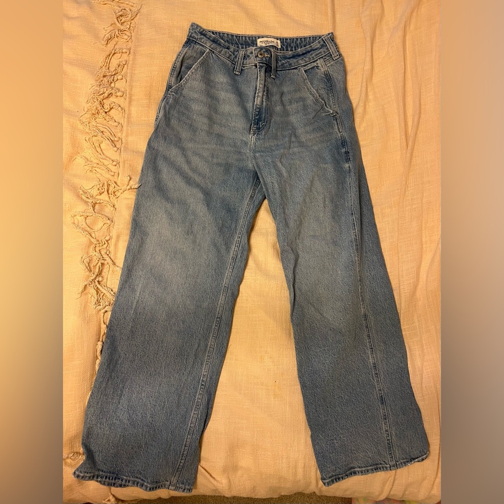 Abercrombie & Fitch Curve Love Light Blue High Rise Jeans 29 Short